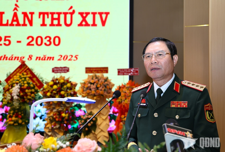 Đại tướng Nguyễn Tân Cương dự, chỉ đạo Đại hội đại biểu Đảng bộ Học viện Lục quân lần thứ XIV